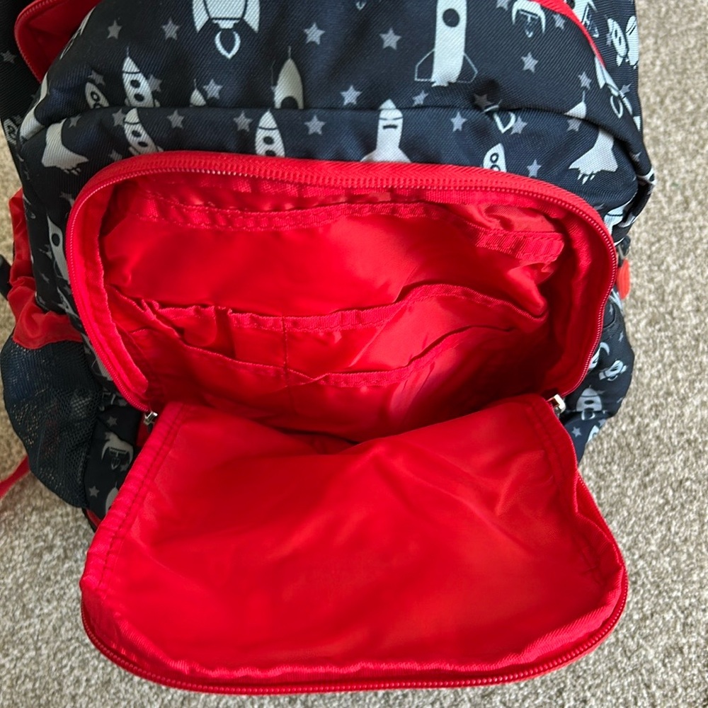 NWT Bentgo Lunch Bag Backpack Spaceship Print - Picture 9 of 9
